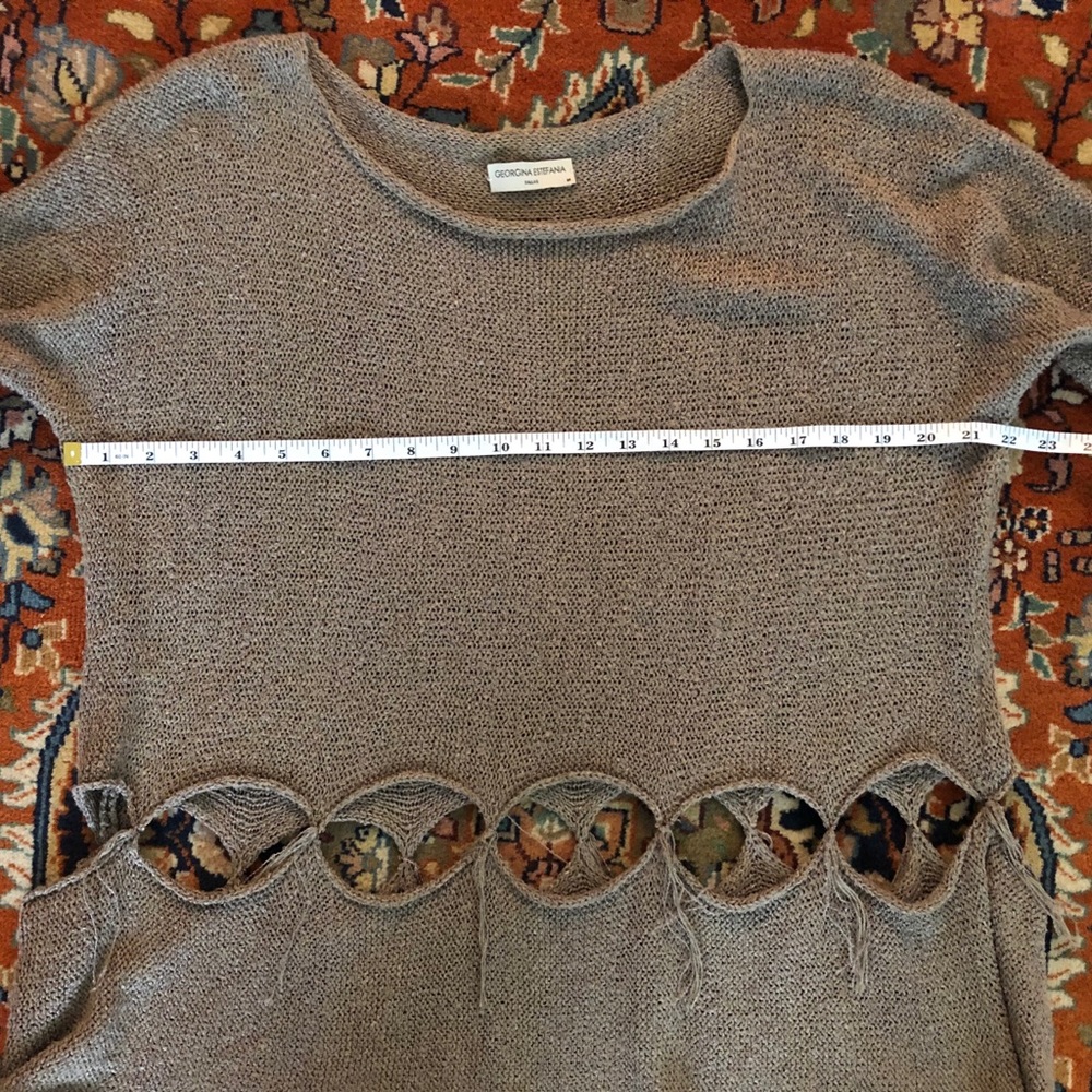 Georgina Estefania Boho Sweater with cutouts - Picture 7 of 8